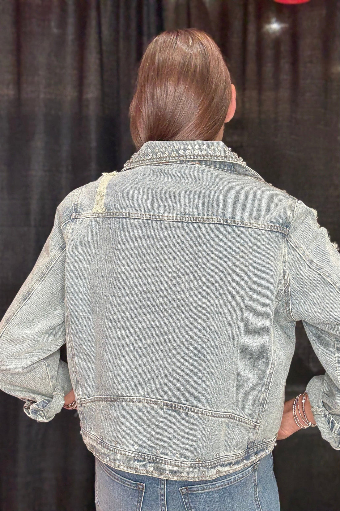 Denim Jacket w/Rhinestones &amp; Fray JACKET DAVI&amp;DANI 