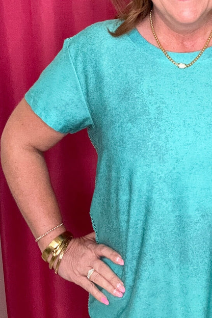 Short Sleeve High/Low Top w/Rhinestones JRTOP CASUAL TOP STERLING KREEK 