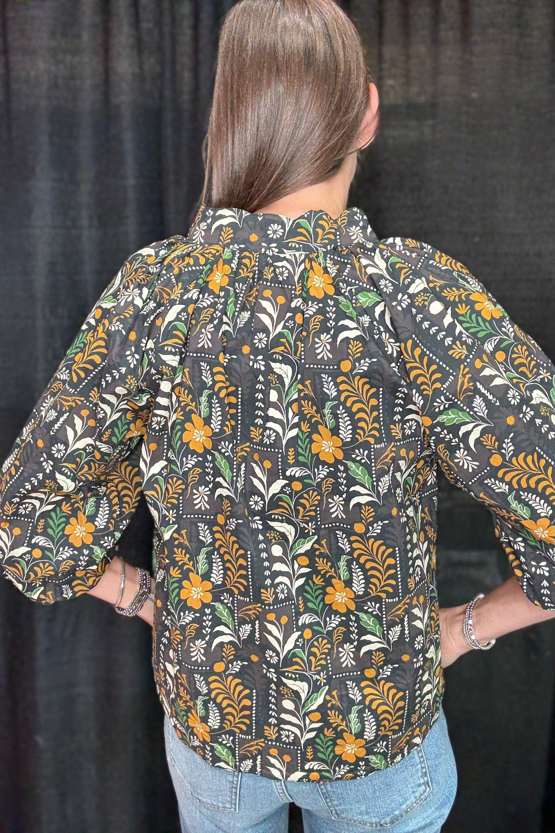 Short Sleeve V-Neck Printed Top JR TOP DRESSY UMGEE 