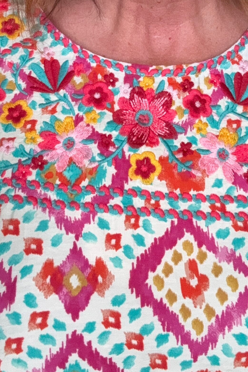 Short Sleeve Aztec Printed Top w/Embroidery JR TOP DRESSY ANDREE 