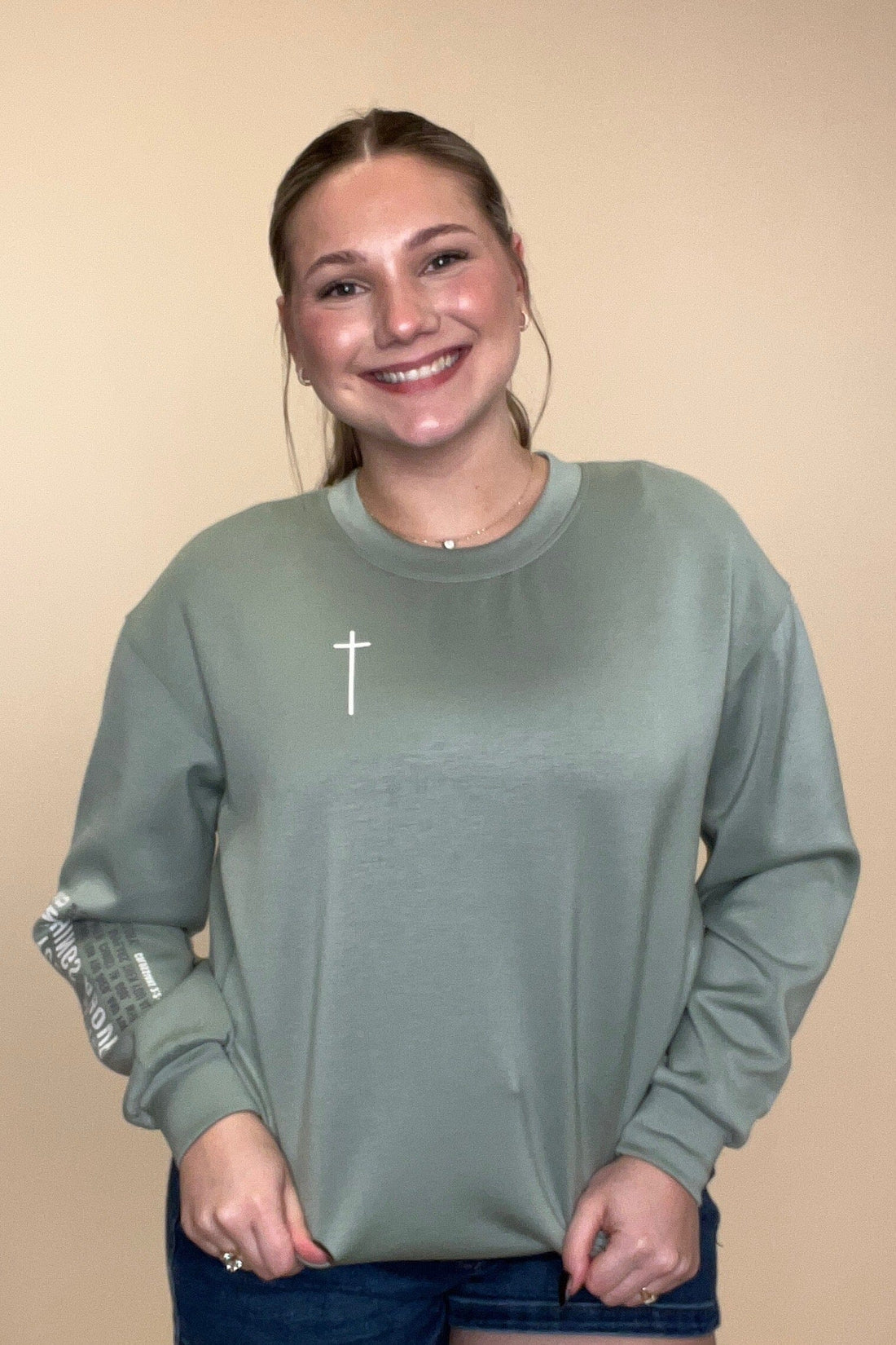 Scuba Top w/Cross &amp; Colossians 3: 2-4 JRTOP CASUAL TOP YELETE 