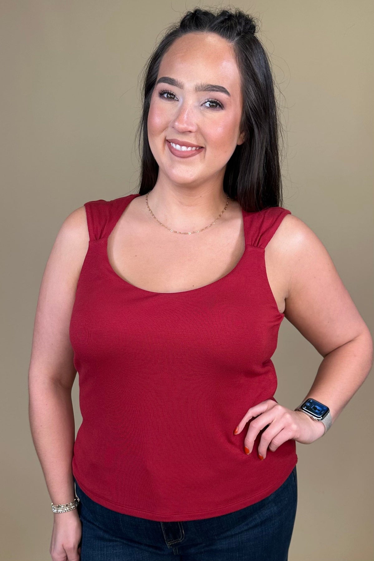 Sleeveless Built in Bra Knit Top - Cranberry MISSY BASIC KNIT:LPTRUNKFALL26 LIVERPOOL 
