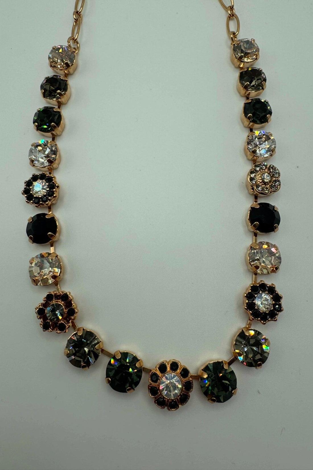 Large Daisy Necklace in Black Orchid BETTERBRANDJEWELRY Mariana 