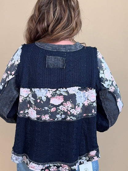 Floral Pattern Split Neck Knit Top - Navy JRTOP CASUAL TOP:~~Unassigned~~ POL CLOTHING 