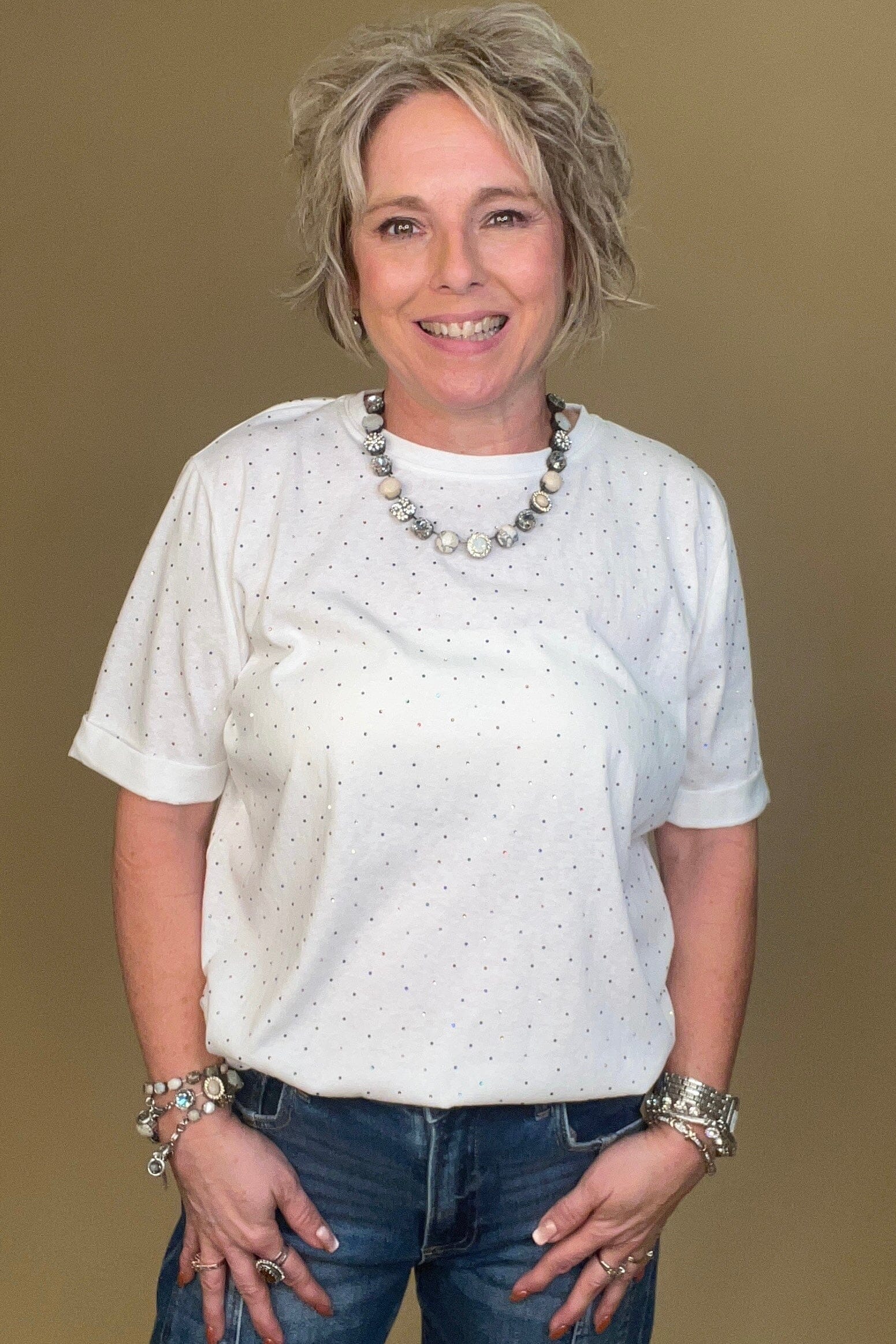 Short Rolled Sleeve Tee w/Colored Rhinestones JRTOP CASUAL TOP DAVI&amp;DANI 