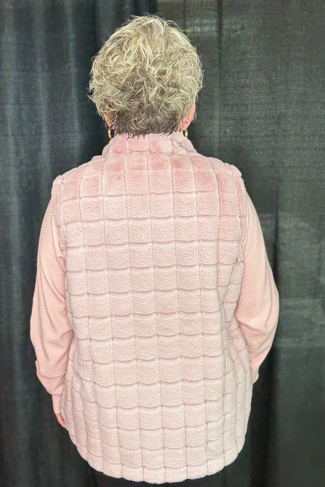 Textured Fur Vest w/Collar OUTFIT COMPLETER CREATION 