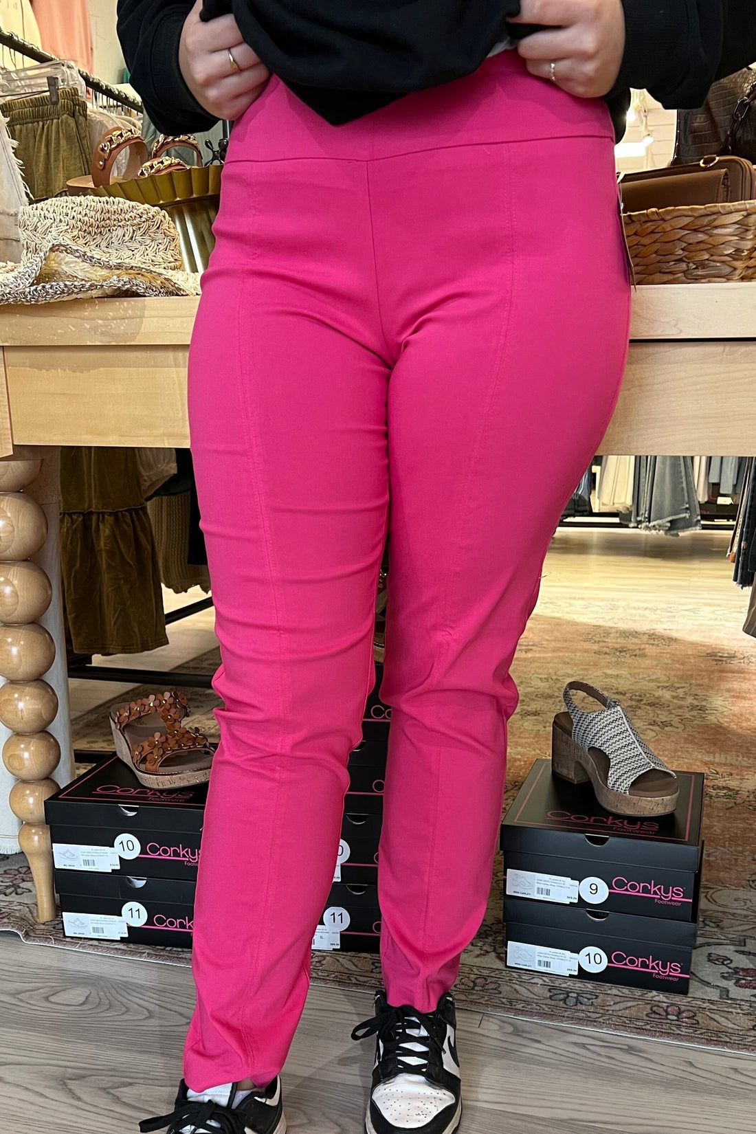 PULL ON SLIM LEG PANT BOTTOMS ZAC &amp; RACHEL 