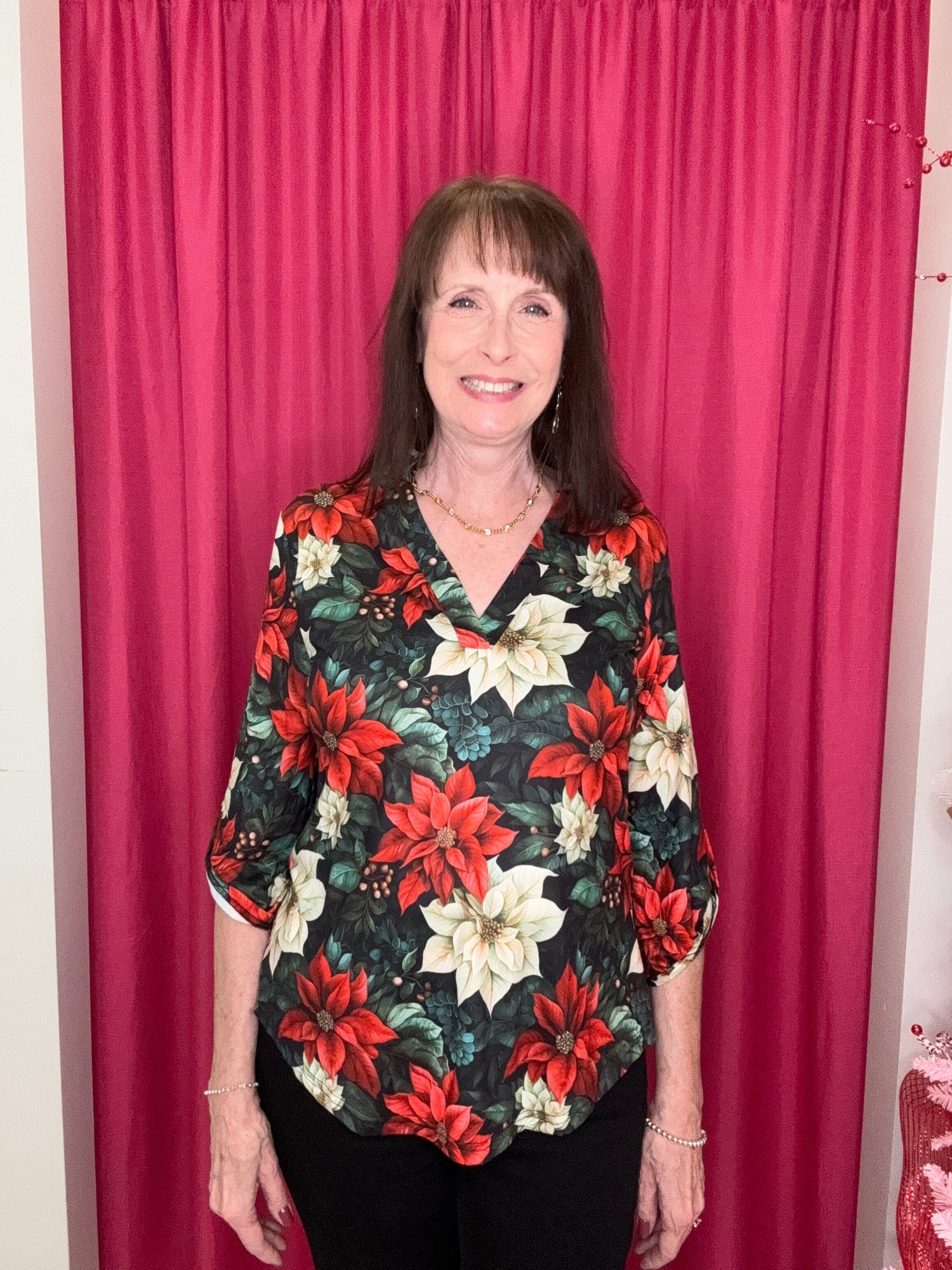 Printed Poinsettia Top w/Collar MISSY TOP SPECIAL STERLINGKREEK 