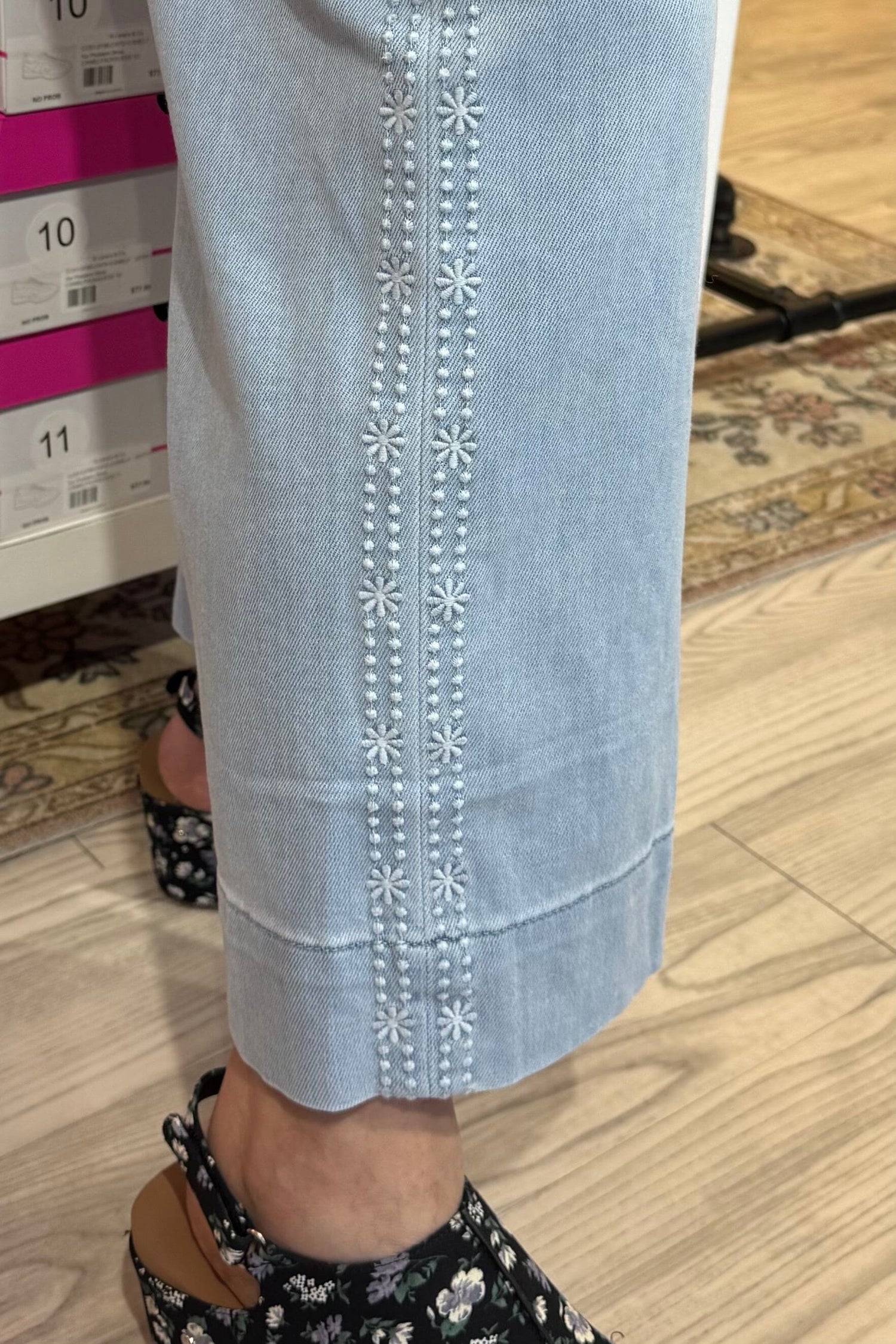 Stride Crop Wide Leg w/Embroidered Side BOTTOMS LIVERPOOL 