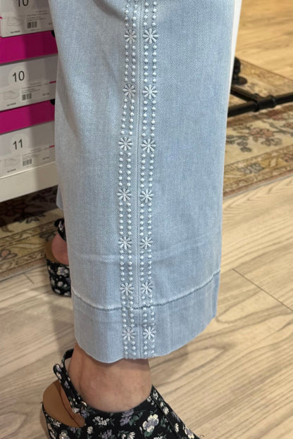 Stride Crop Wide Leg w/Embroidered Side BOTTOMS LIVERPOOL 