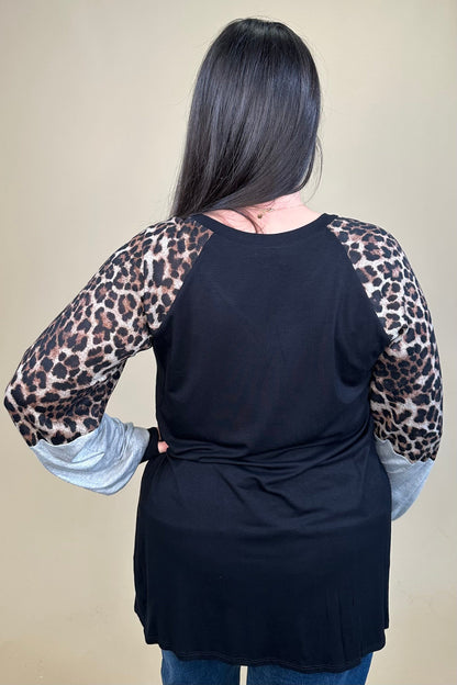 Long Sleeve Animal Print Colorblock V-Neck Tunic JR TOP DRESSY WHOLESALE FASHION TRENDS 
