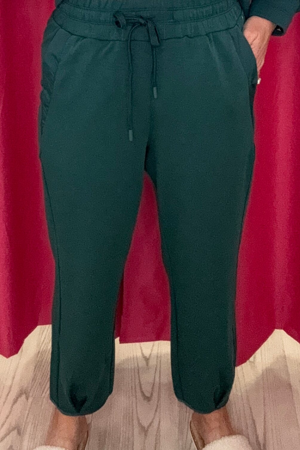 Jogger w/Hem Pleats &amp; Pockets BOTTOMS TRIBAL 