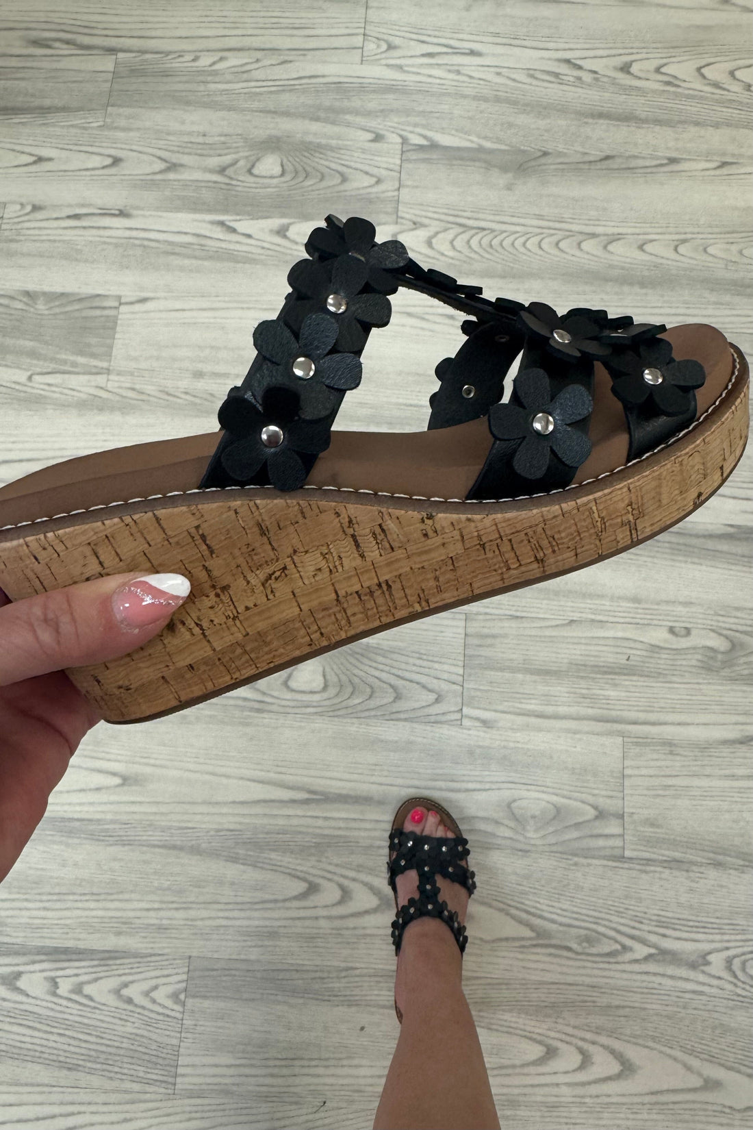 Mic Drop Shoe SHOES CORKYS 