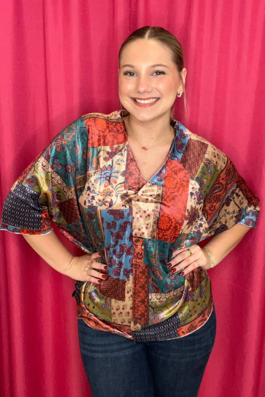 Short Sleeve V-Neck Printed Velvet Top JR TOP DRESSY EASEL 