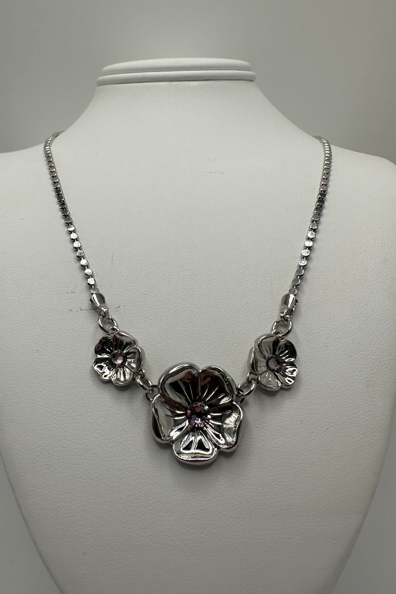 Rhodium Flower Necklace with Amethyst BETTERBRANDJEWELRY MICHALSMARIANA 