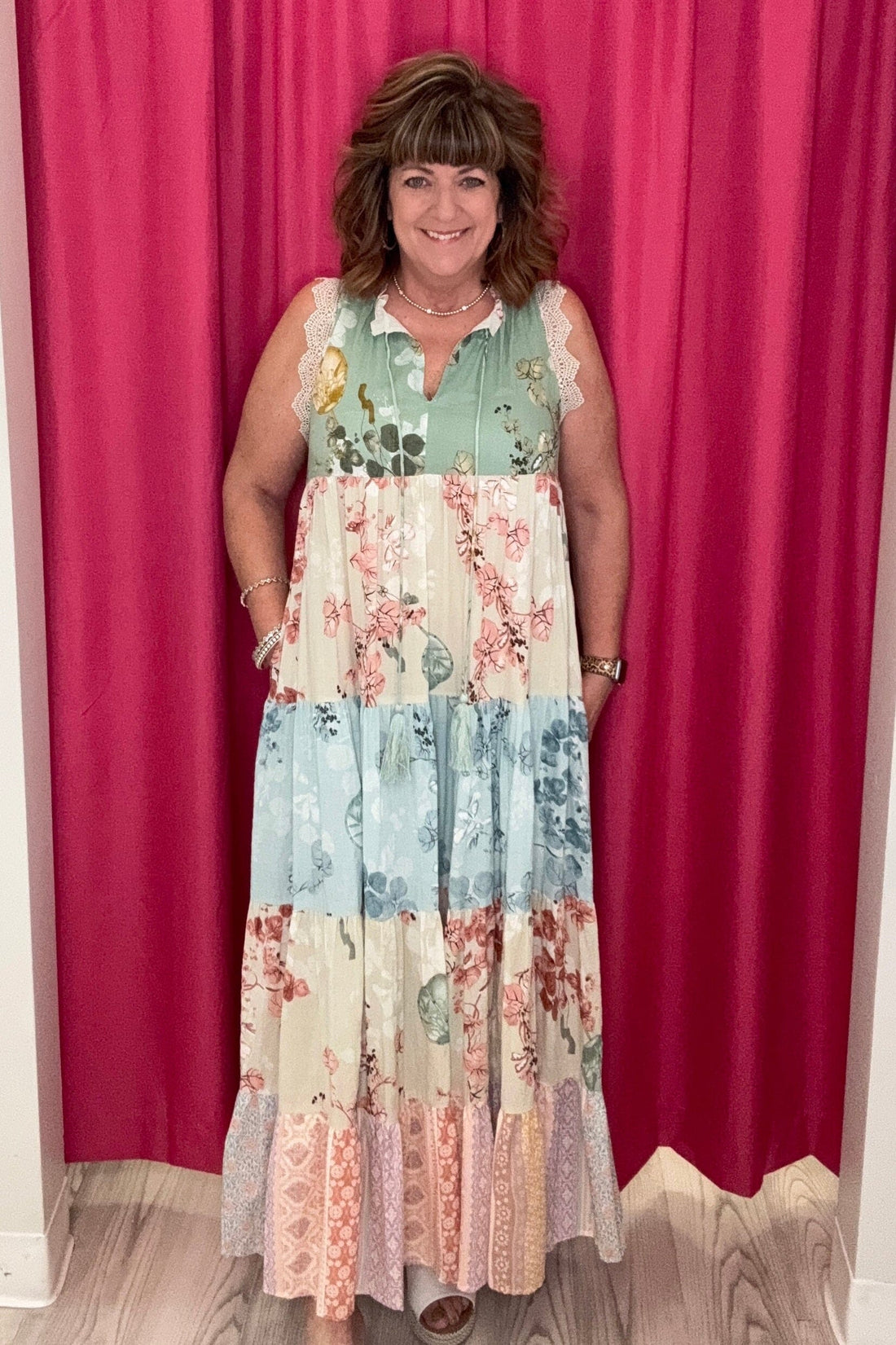 Floral Printed Dress w/ Lace Detail DRESS DAVI&amp;DANI 