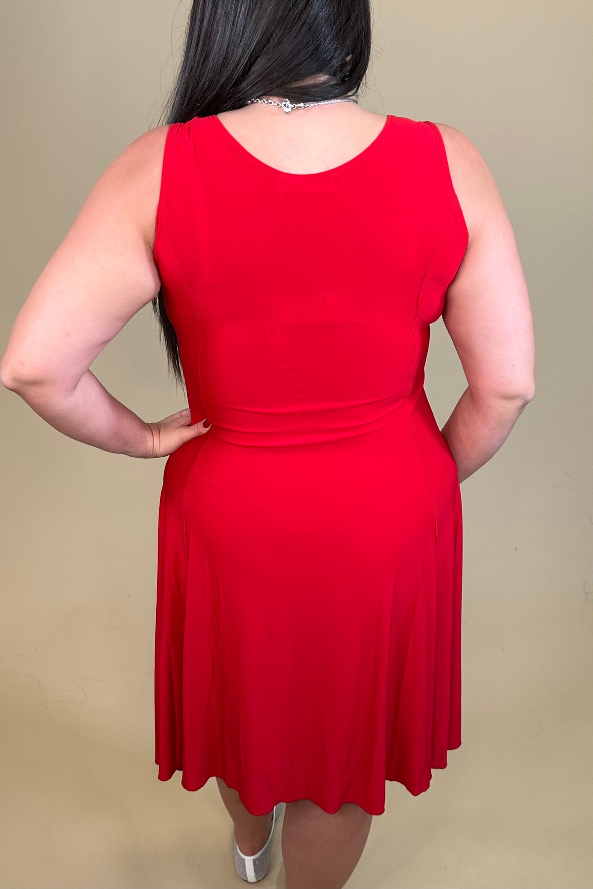 Sleeveless Knee Length Dress