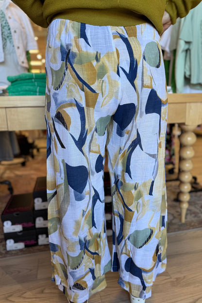 Printed Pull On Gauze Pant with Button Detail BOTTOMS CREATION 