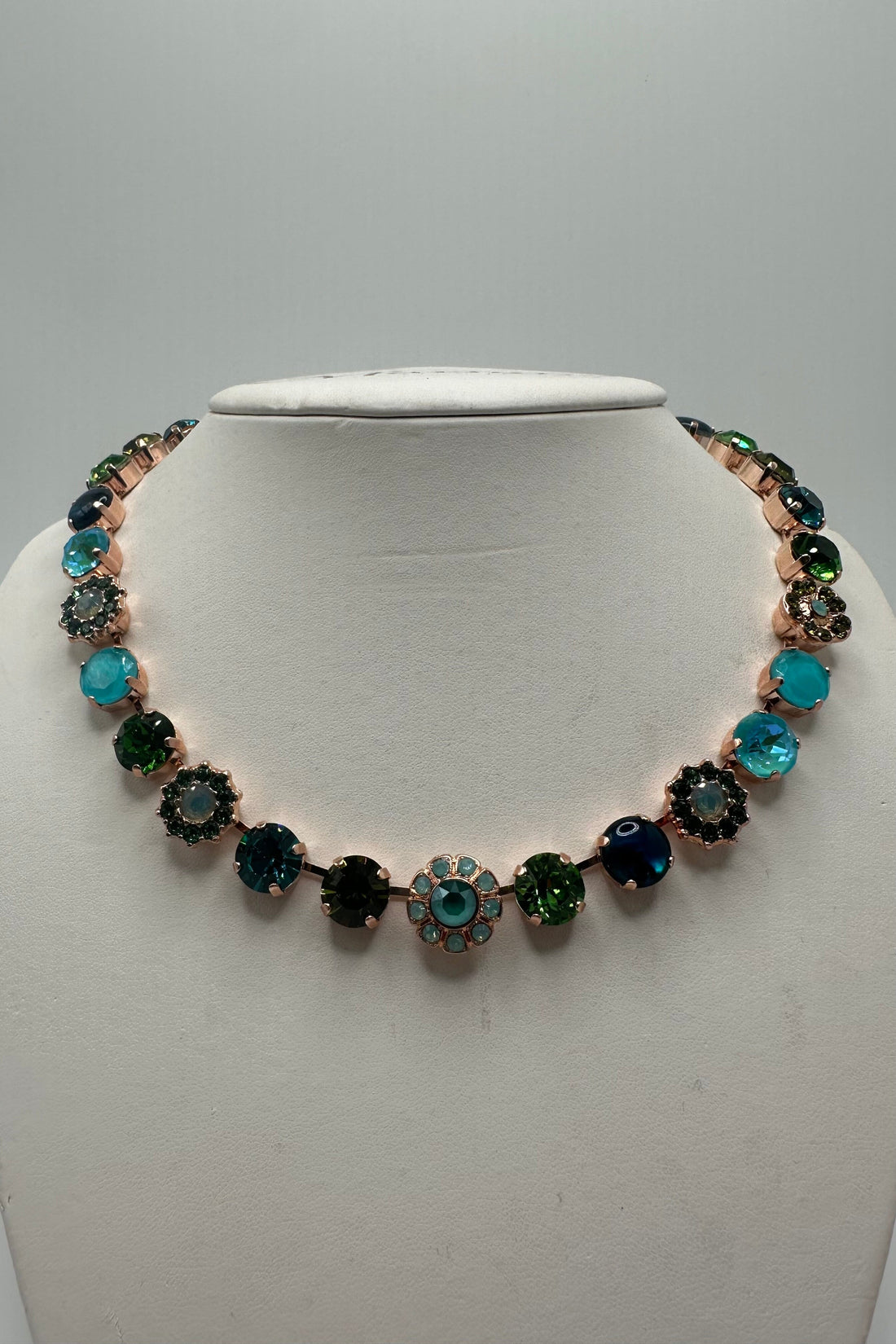 Large Daisy Necklace in "Sunset Drive-In" - Rose Gold BETTERBRANDJEWELRY MICHALSMARIANA 