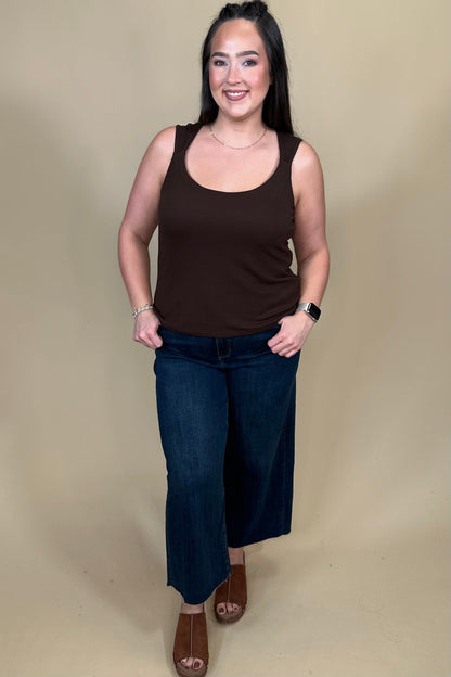 Sleevless Built in Bra Knit Top - Espresso MISSY BASIC KNIT:LPTRUNKFALL26 LIVERPOOL 