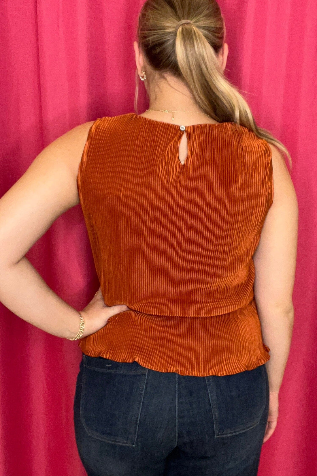 Sleeveless Plisse Pleated Top JR TOP DRESSY SHE&amp;SKY 