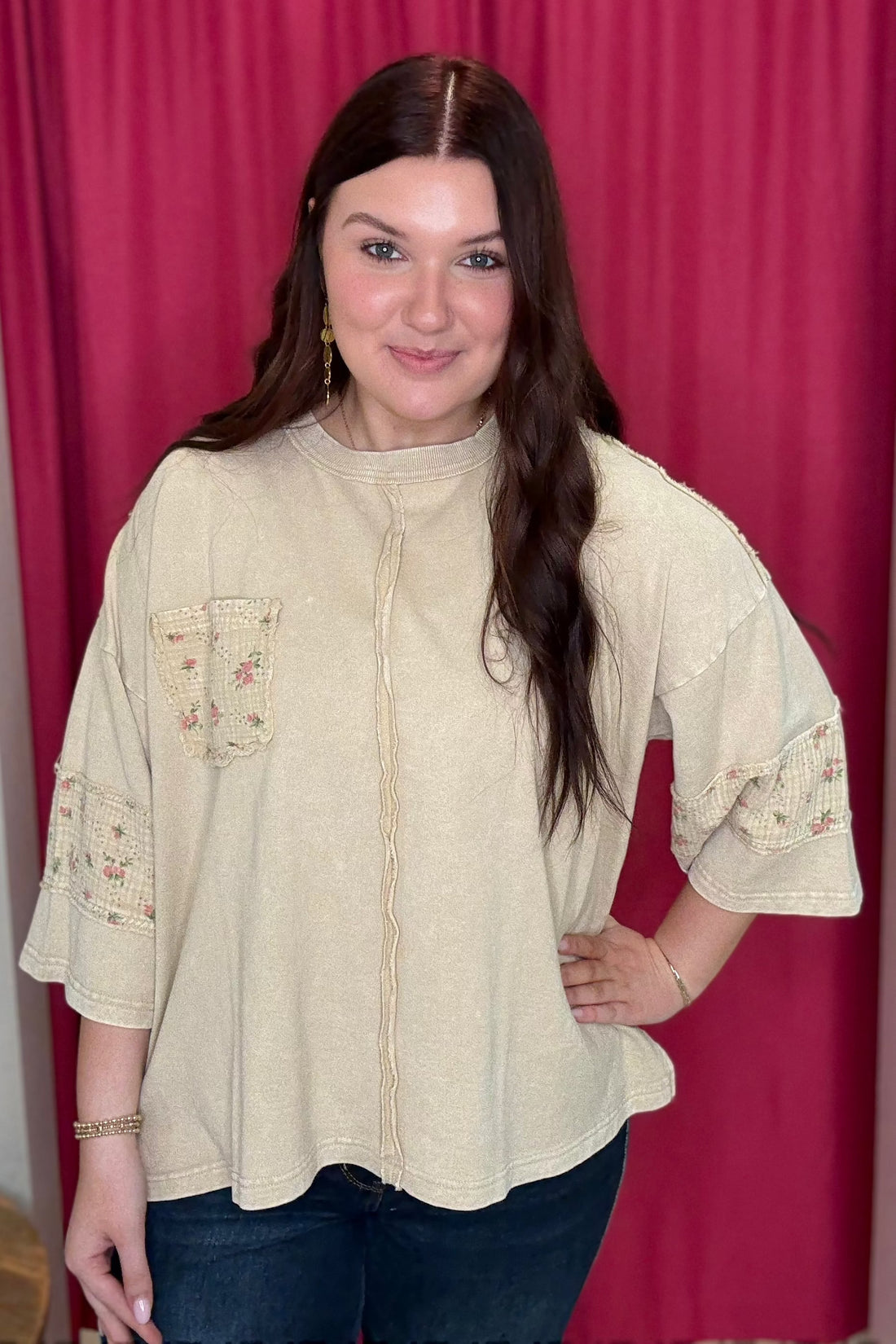 3/4 Sleeve Top with Floral Gauze Patch Pocket, Sleeves &amp; Back JR TOP DRESSY EASEL 