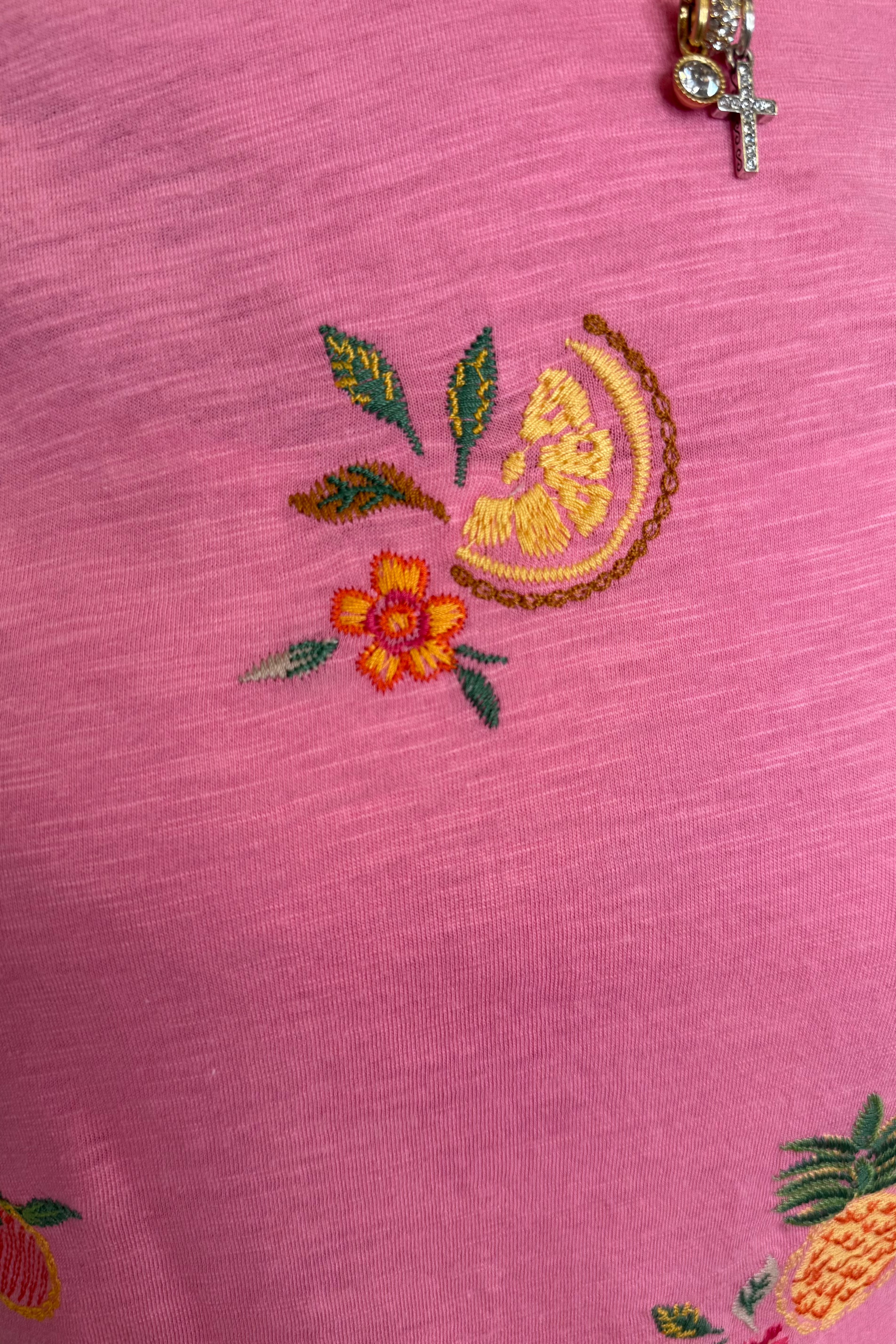 Short Sleeve Scoop Neck Embroidered T-Shirt MISSY TOP SPECIAL DEMOCRACY 