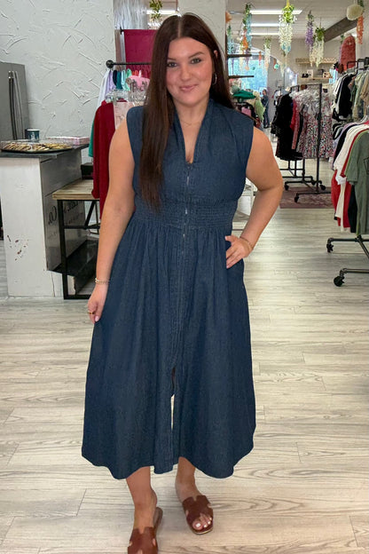 Sleeveless Dress with Zipper/Smocked Waist DRESS ENTRO 