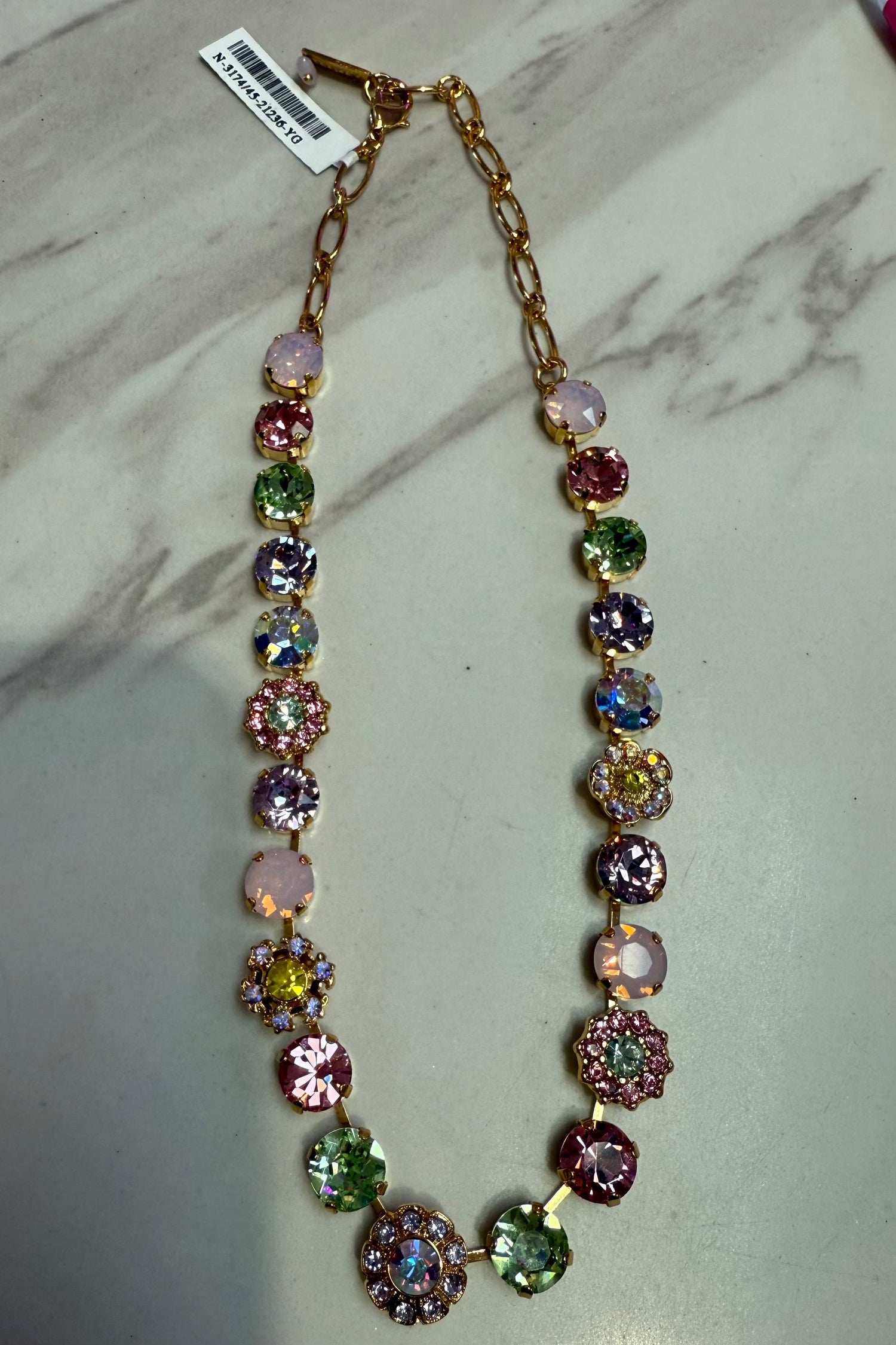 Large Rosette Necklace in “Salt Water Taffy” in Yellow Gold BETTERBRANDJEWELRY Mariana 