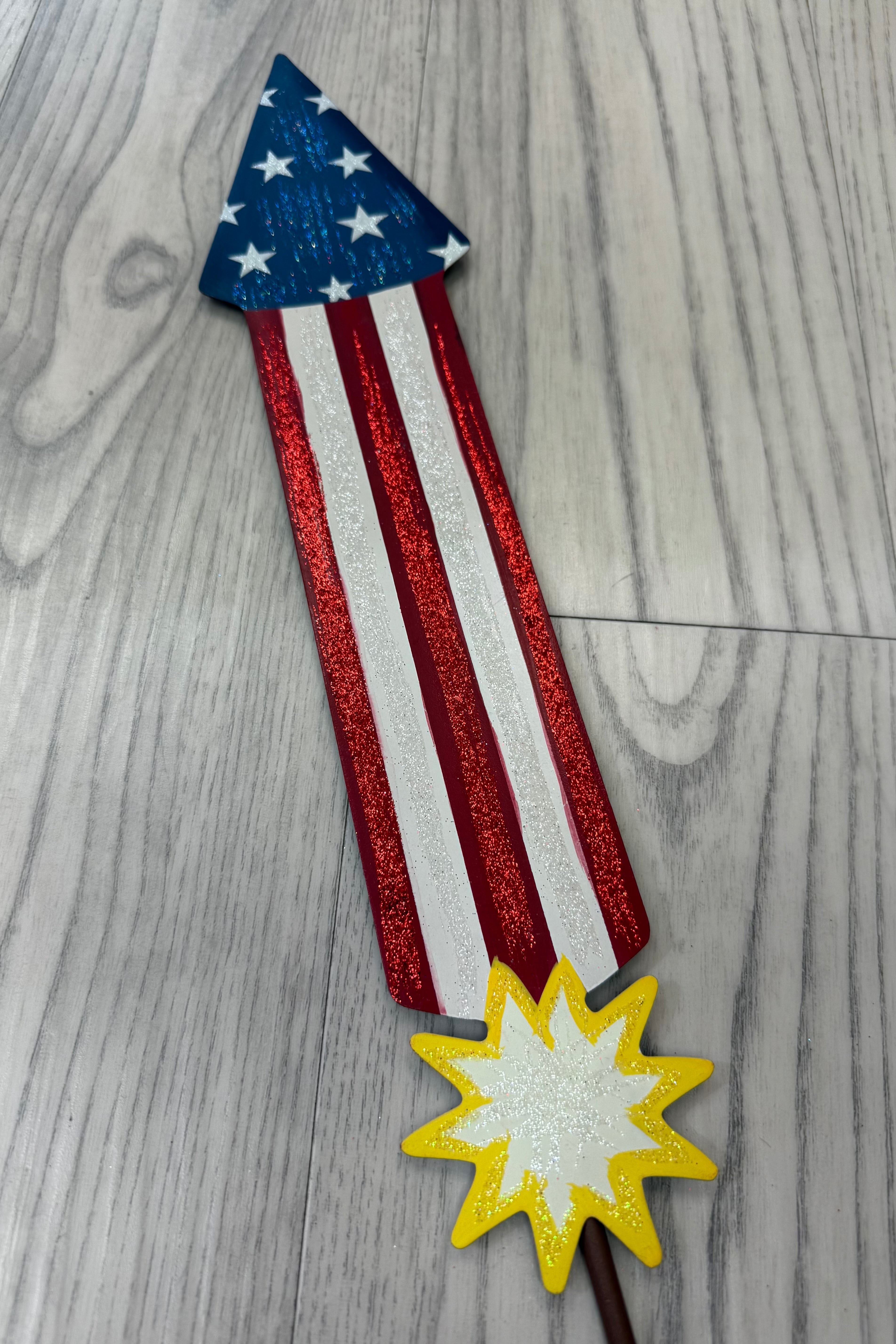 Firecracker Stake GIFT/OTHER ROUNDTOP FLAG 