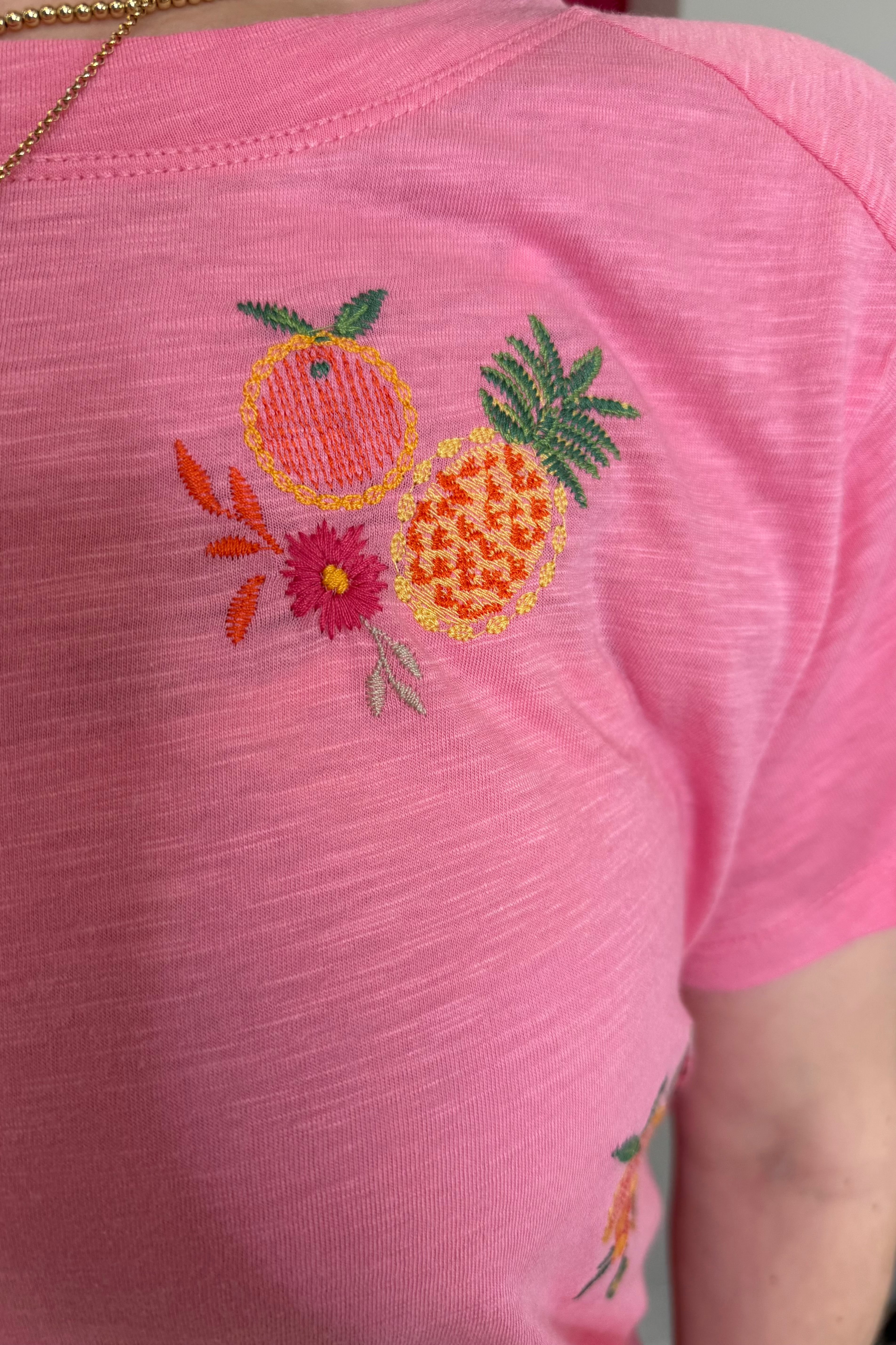 Short Sleeve Scoop Neck Embroidered T-Shirt MISSY TOP SPECIAL DEMOCRACY 