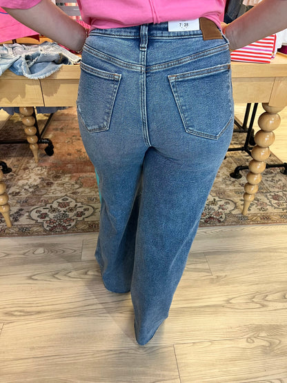 High Waist Wide Leg w/Distress 11&quot;/31&quot; JEANS JUDY BLUE 